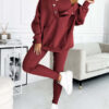 17f43e340cccebcd15b0338fa11c5fb5979213818e06b392c8d8b75b7e8190f6 Casual and Comfortable Sweatshirt Suit