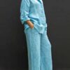 22ed0457b59a6e7f18e79f9e62237655f27716fc9a38d855bb98da03c08e25ea Commuting style shirt top trouser leg pants suit