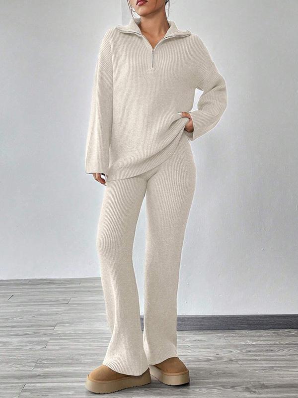 8049ea097a817b174b6580180e9f8ff0fdb63c8bca2fb176b9604bad85caa5df Knitted Sweater With Zipper And Knitted Pants Set With Dropped Shoulders